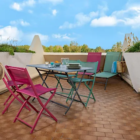 Kiss - Heliopolis L 101 - Luxe - 2 Personnes *